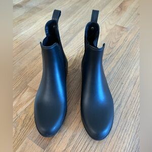 Sam Edelman rain / waterproof black boots size 8